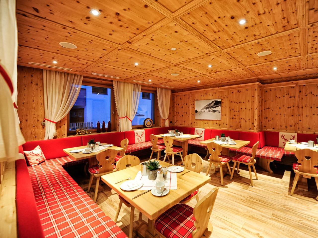 Hotel Ferienglueck Ischgl Exterior foto