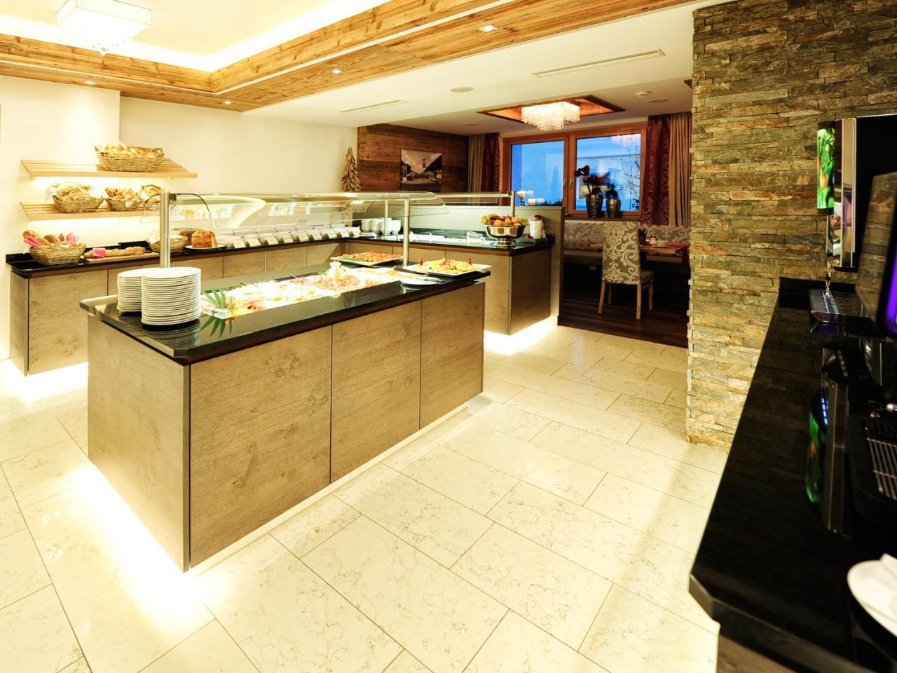 Hotel Ferienglueck Ischgl Exterior foto