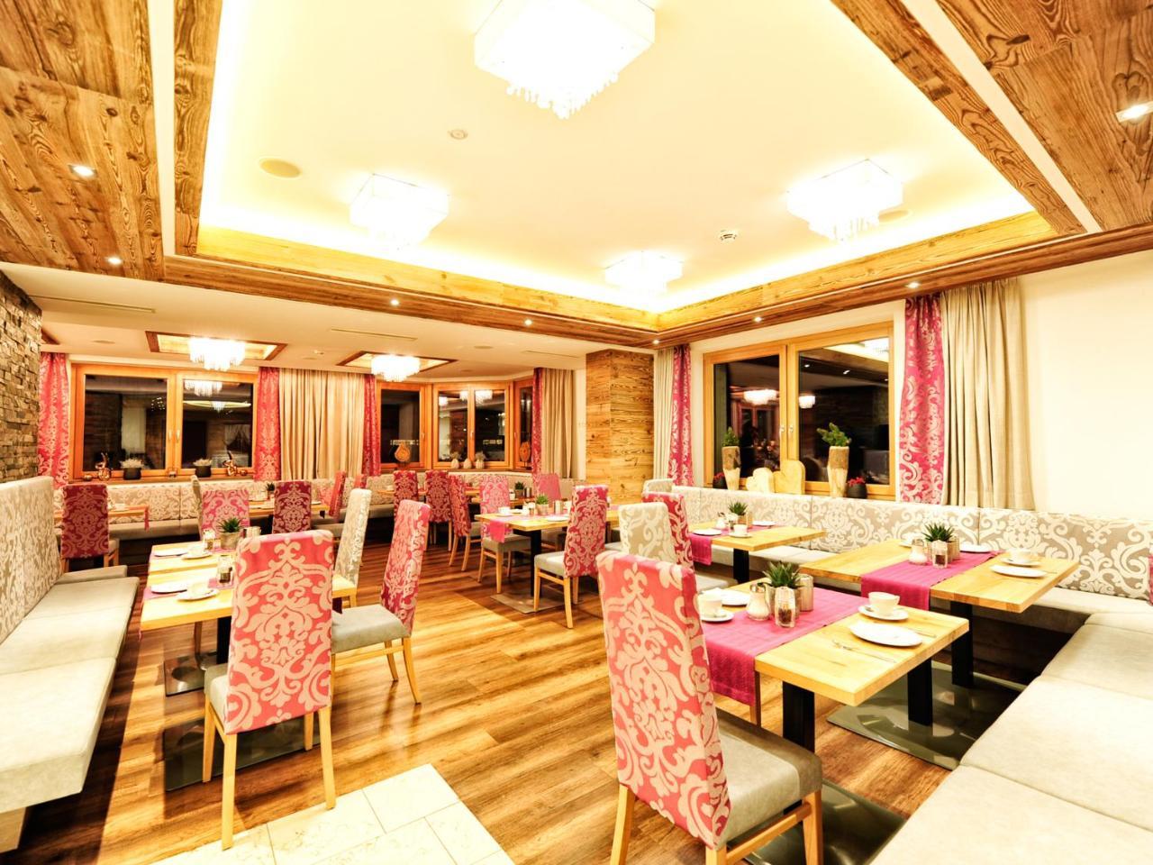 Hotel Ferienglueck Ischgl Exterior foto