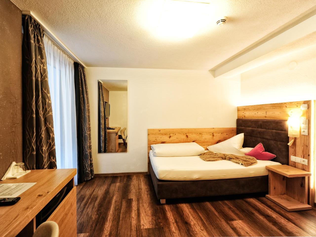 Hotel Ferienglueck Ischgl Exterior foto